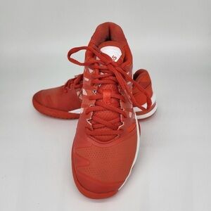 K-Swiss Women's Tennis Athletic
Shoes Size 6.5